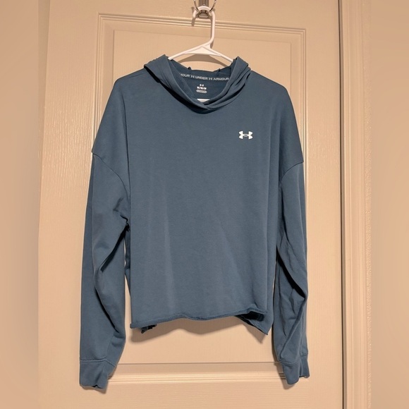 Under Armour Tops - Under Armour Women’s Size Medium Charcoal Gray Hoodie mid-waist